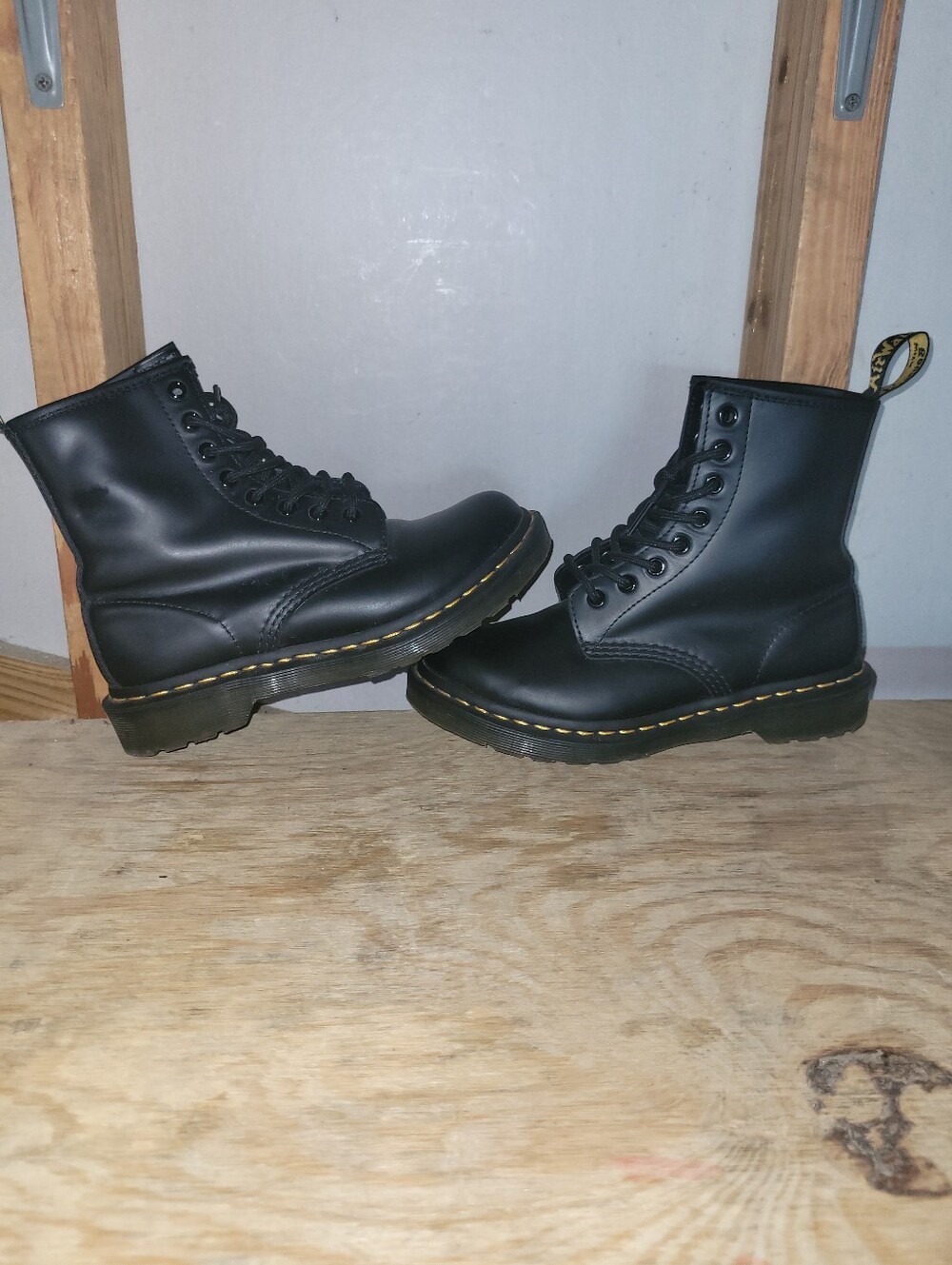 Dr. Martens 1460 Smooth Leather Lace Up Boots Womens Size 6 L